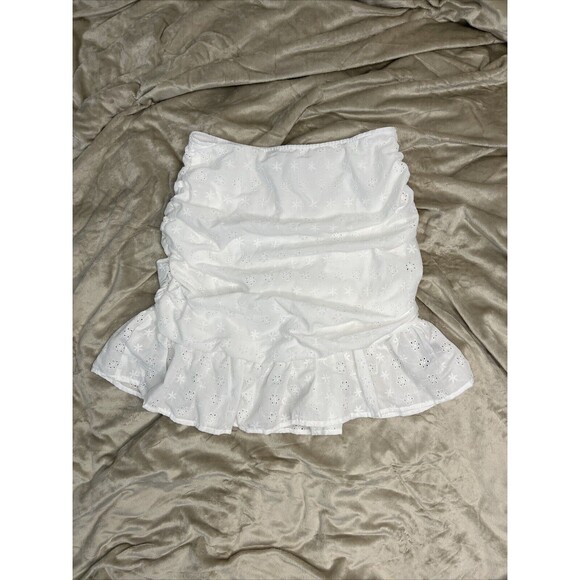 SheIn Dresses & Skirts - Womens Juniors 00 Wht Skirt SHEIN Eyelet Cotton High Rise Coquette Short Mermaid